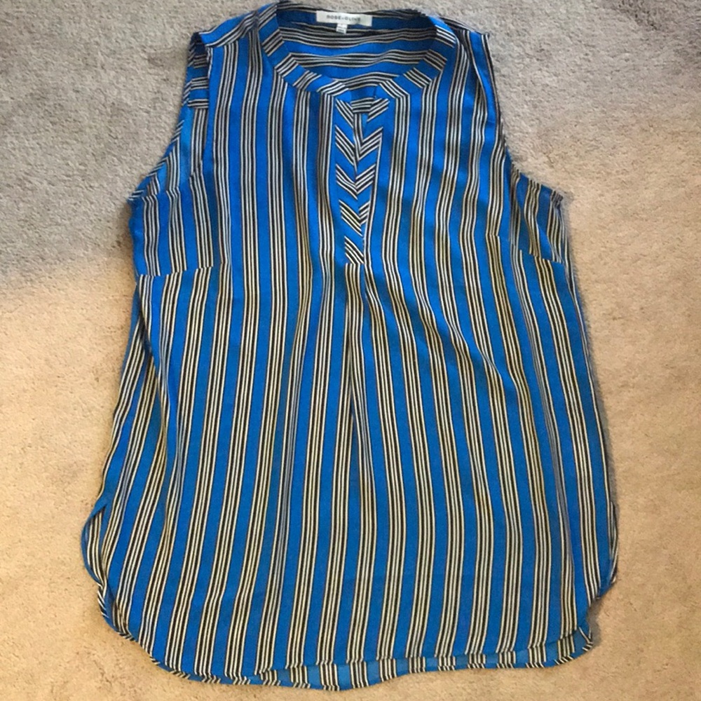 Lightweight and breezy shirt.